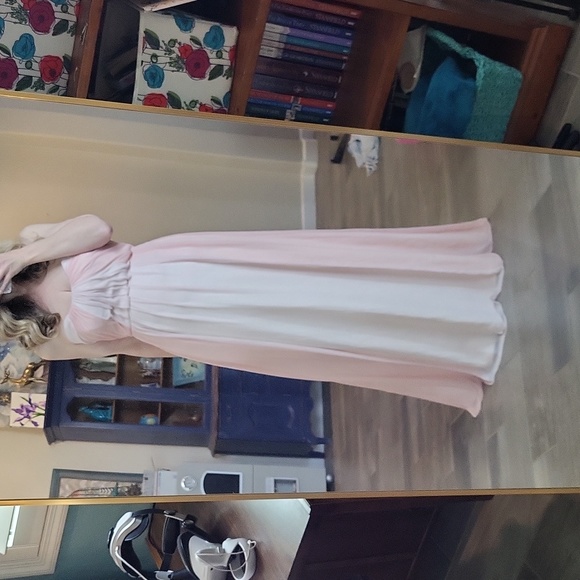 Jim Hjelm Occasions Two Tone Strapless Bridesmaids DressTag size: 12 - Picture 4 of 9